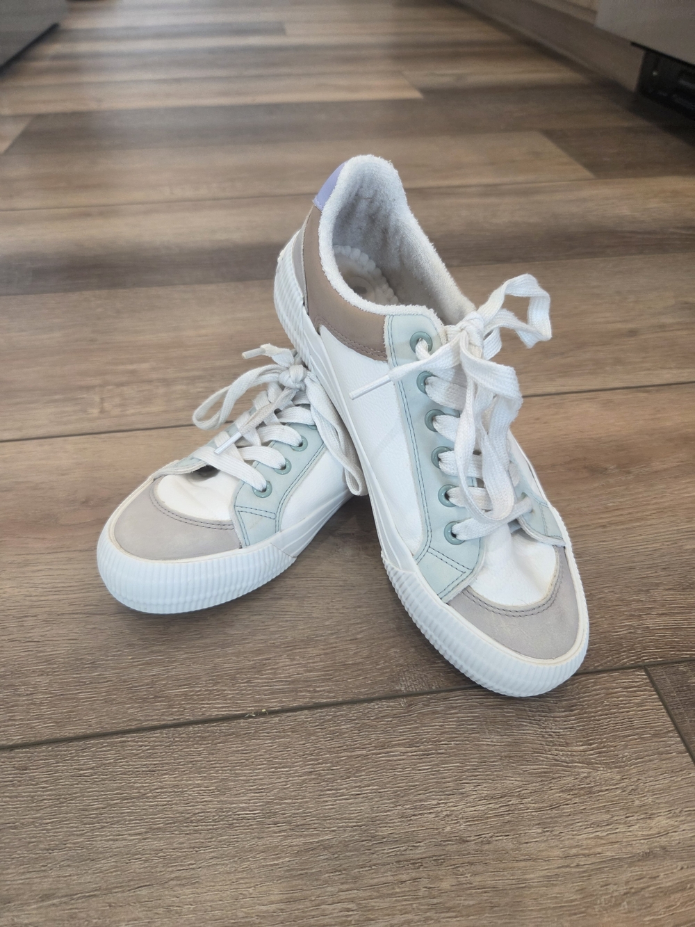 Women's Low-Top Sneakers in White, Light Blue & Beige